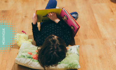 Des bébés et des livres