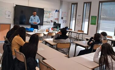 Sensibiliser les jeunes aux usages du numérique